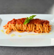 Spaghetti with Tomato Sauce